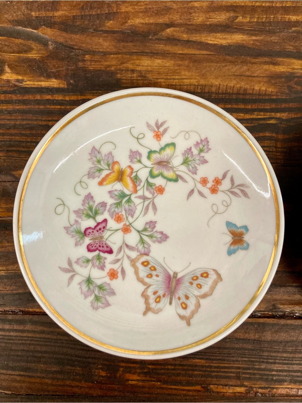 2 Vintage Avon Porcelain Mini Plates 22k Gold Trim 1979 Floral Butterflies 4.25" - Picture 7 of 13